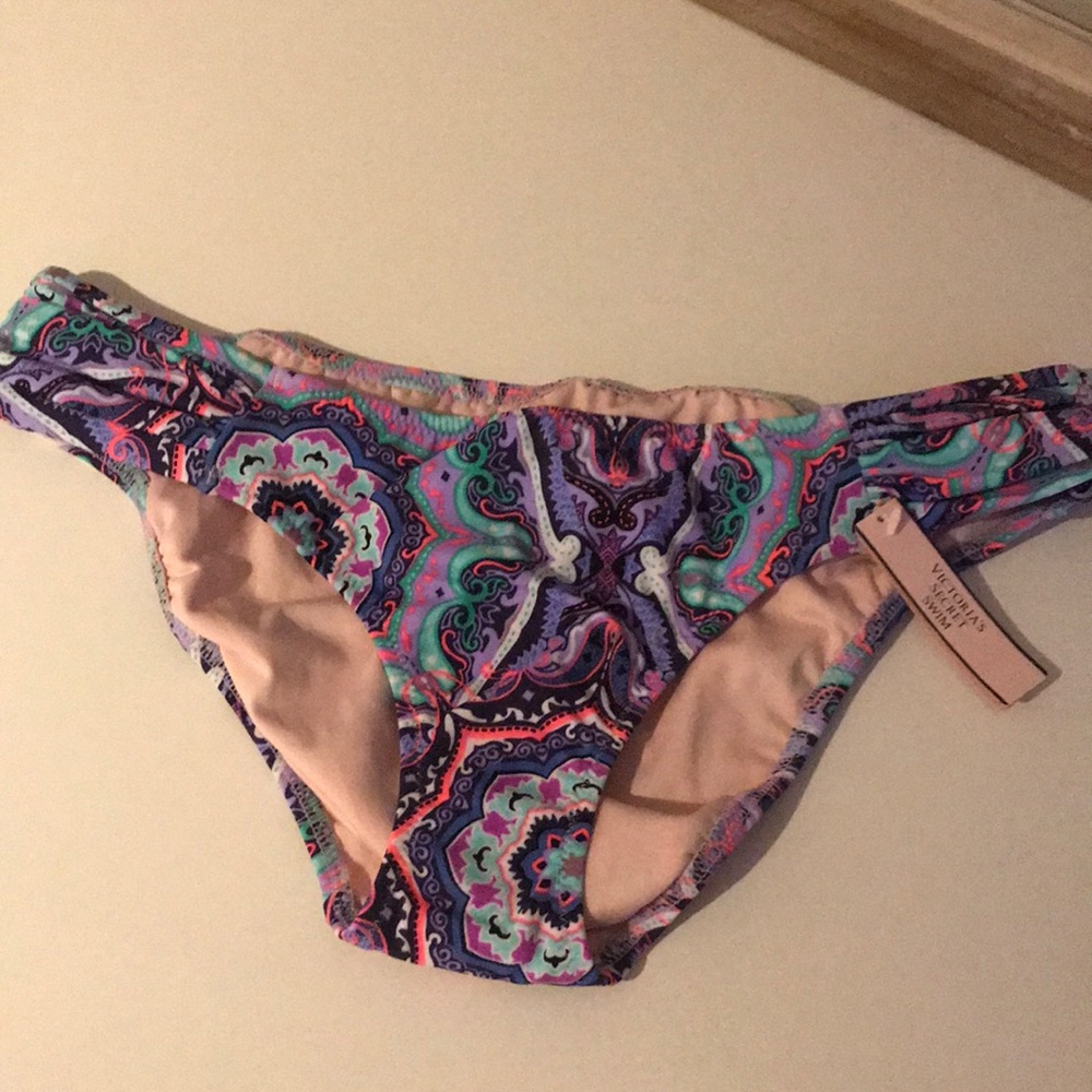 VS Bikini Bottom